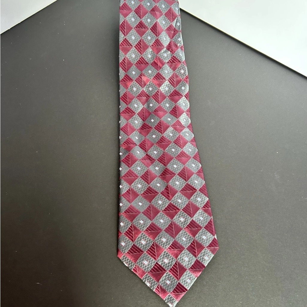 Joseph Feiss Burgundy And Gray Patterned Tie Joseph Feiss Burgundy And Gray Patterned Tie